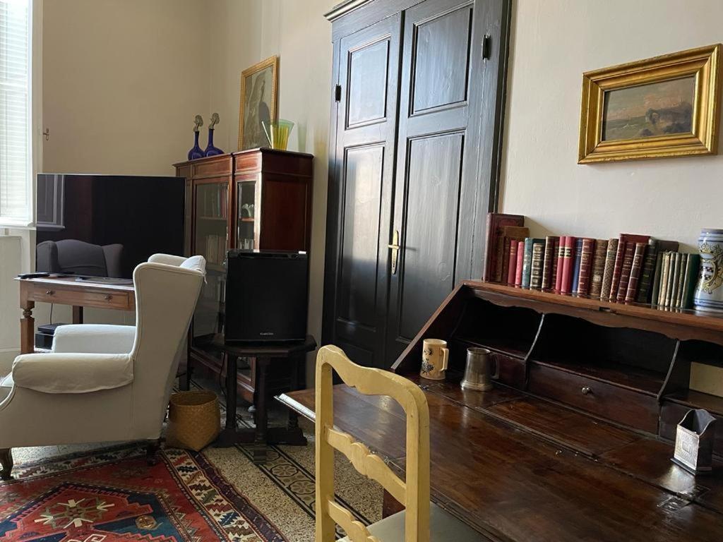 Villa Anselmi - Arteindiretta Livorno Eksteriør bilde