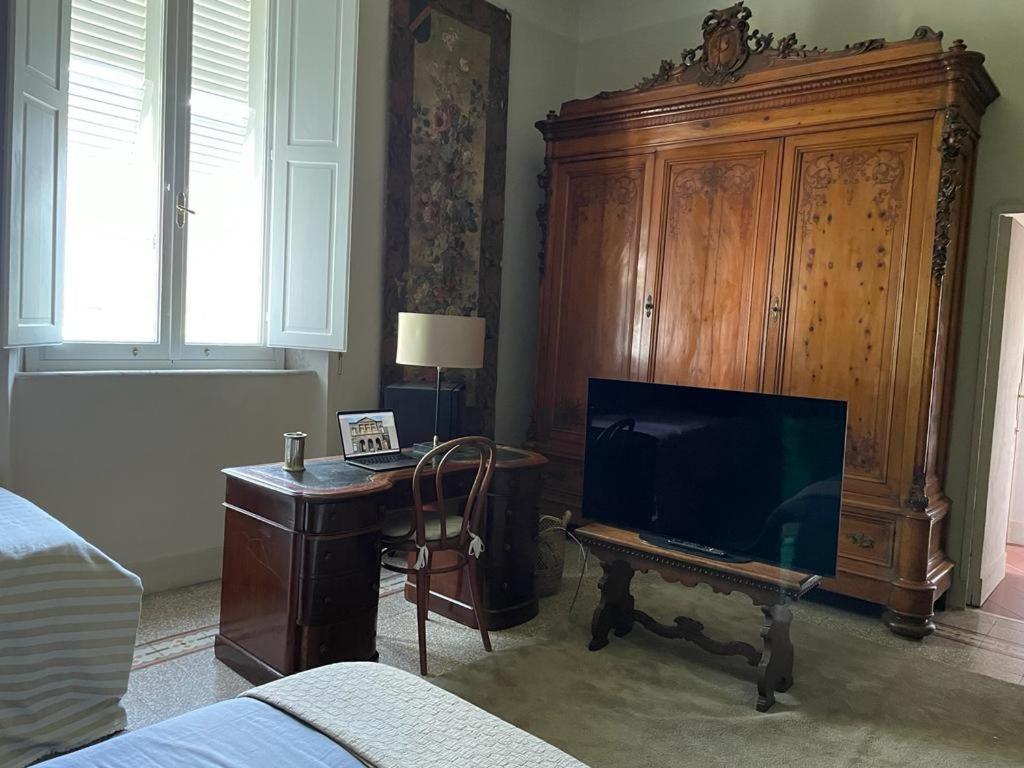 Villa Anselmi - Arteindiretta Livorno Eksteriør bilde
